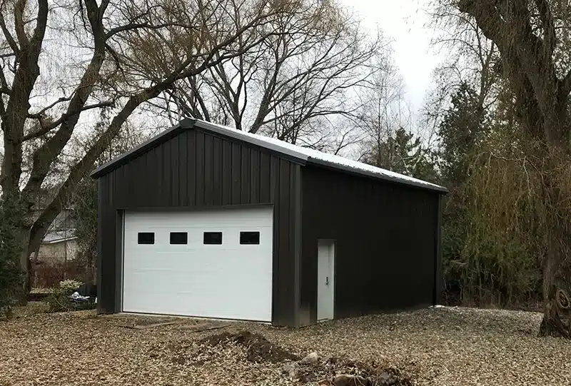 Edificios de acero de paredes rectas Toro - Opciones de hierro rojo y conformado en frío 9 Edificios de acero de paredes rectas Toro - Opciones de hierro rojo y conformado en frío