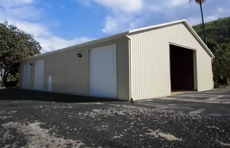 Kits de garaje metálicos 6 Garajes de acero