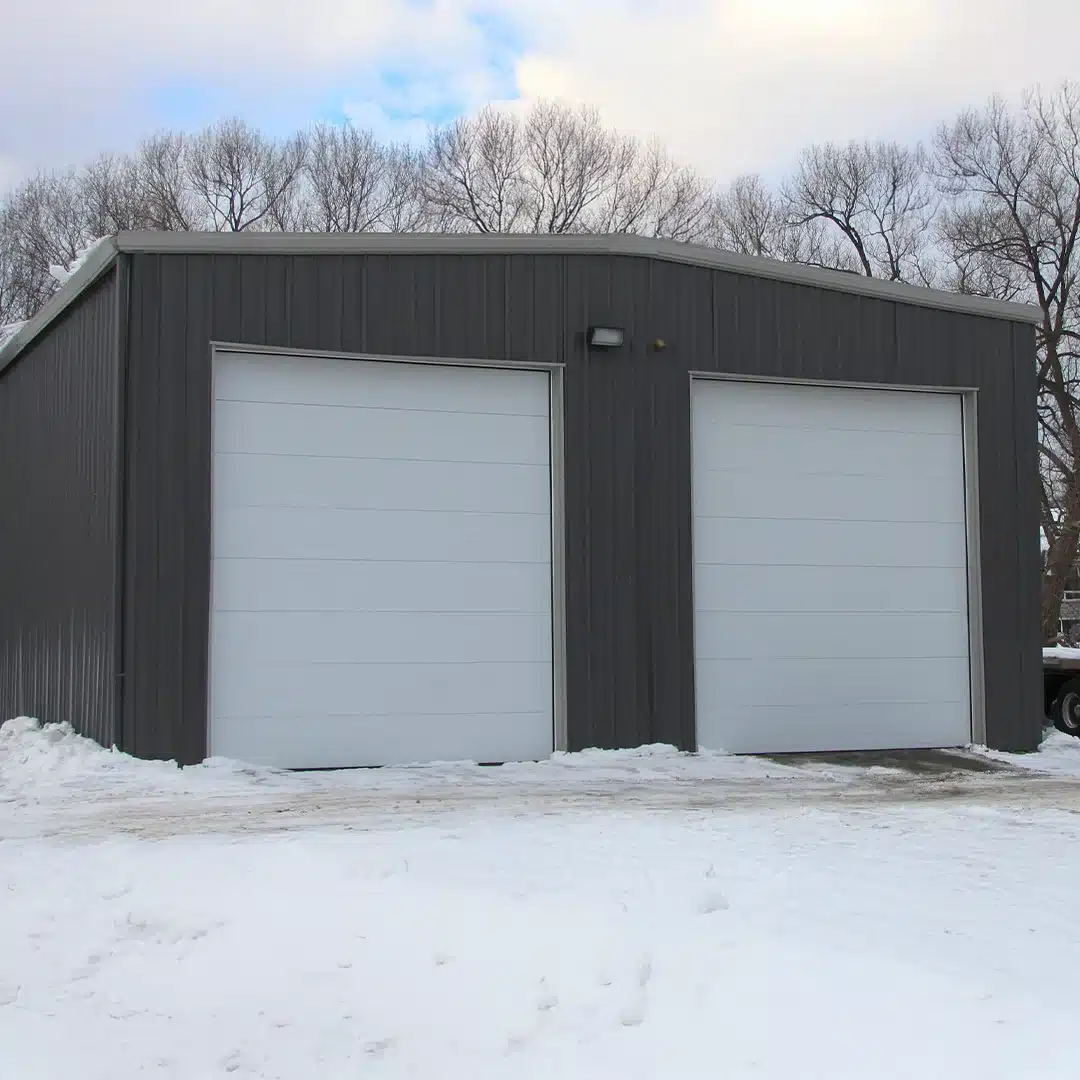 Accessoires muraux 5 Accessoires muraux pour les bâtiments muraux droits en acier