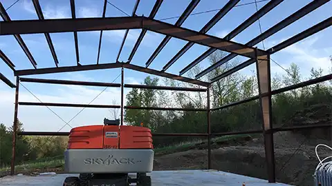 Red Iron Toro Review Framing Jordan Petrov