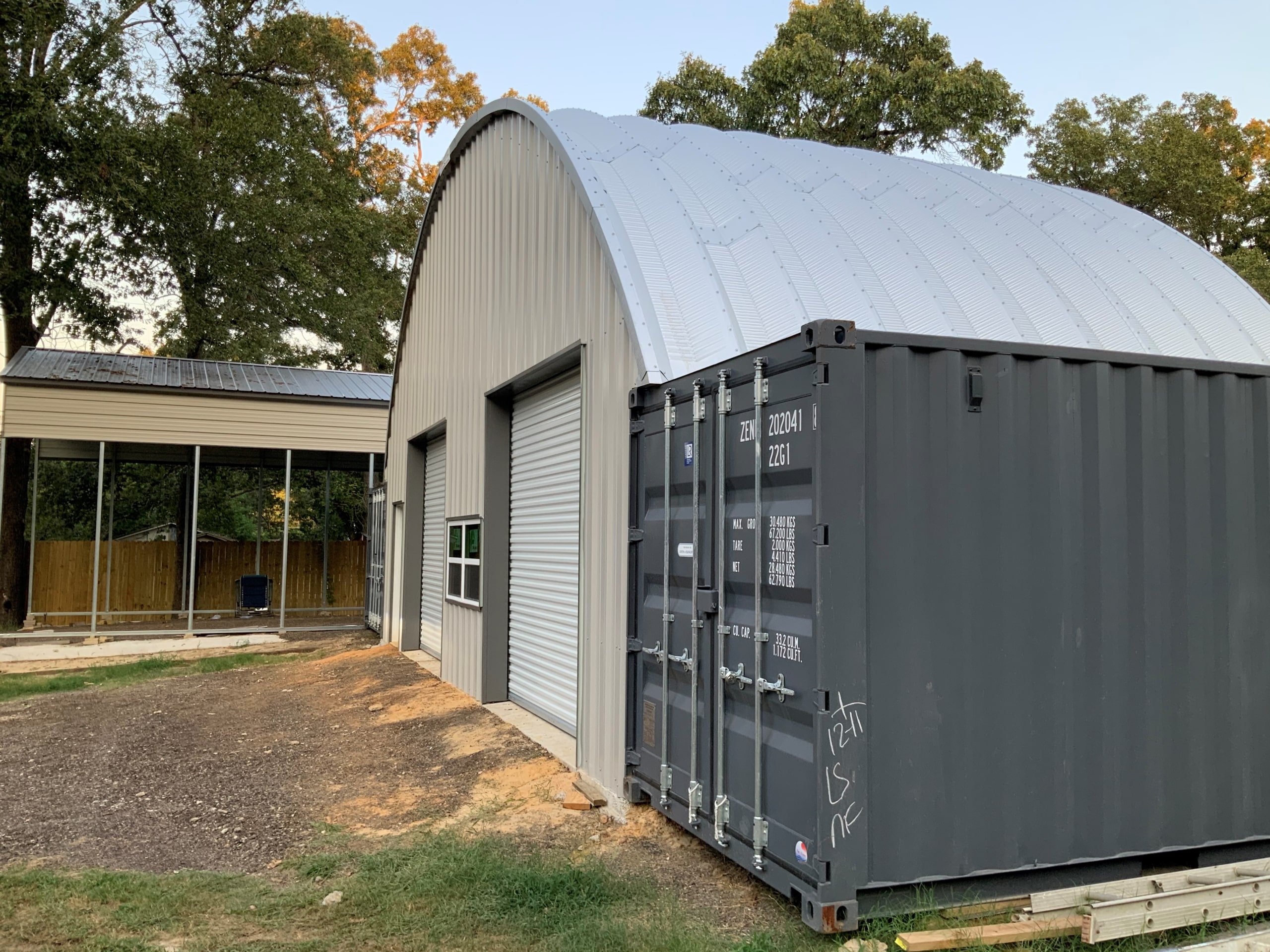 40 x 20 R Model with grey front wall Canada Container Covers